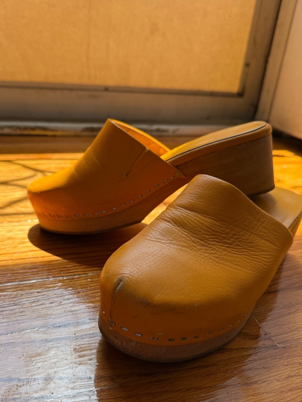 Charlotte Stone Yellow Leather Clogs Mule Platform
